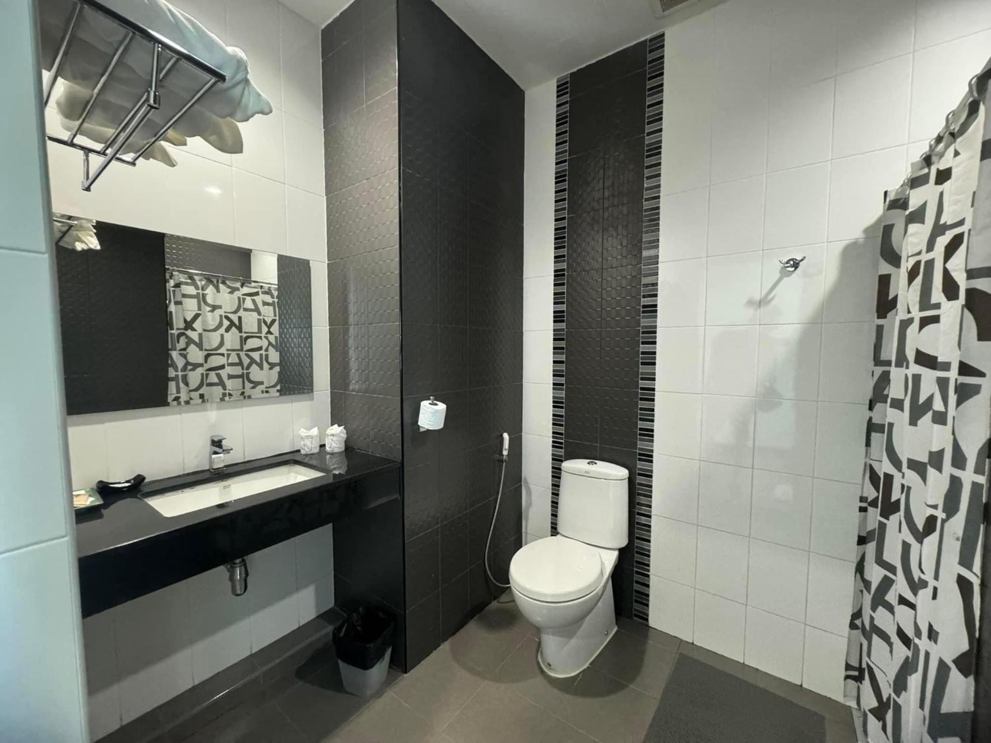 Socool Grand Hotel Nang Rong Exterior foto
